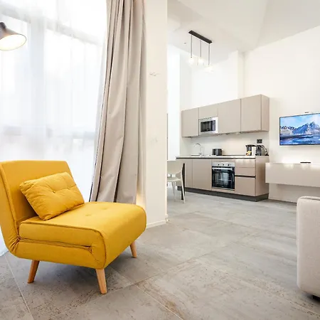 Albani Loft * بولونيا